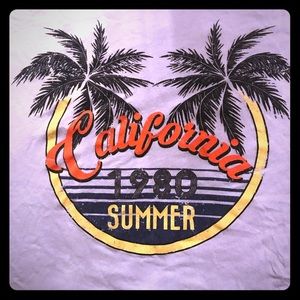 Vintage Vibe Baby T look California 1980 graphic T-shirt
